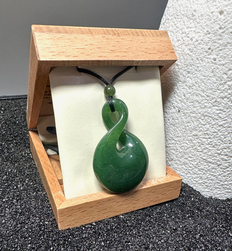 1.5" Infinity Twist Pendant