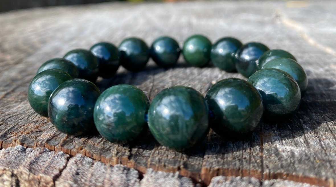 Jade Mine Canada jade bracelets collection