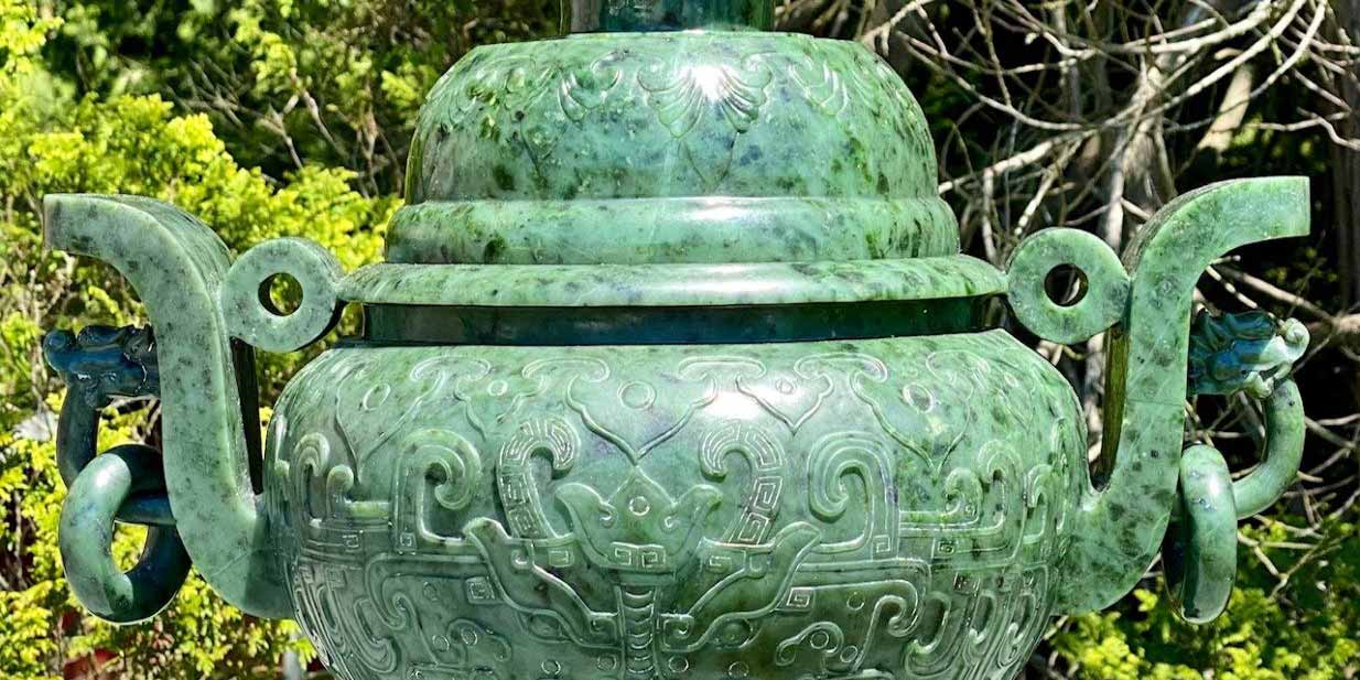 Jade Mine Canada jade teapots, censers and urns collection