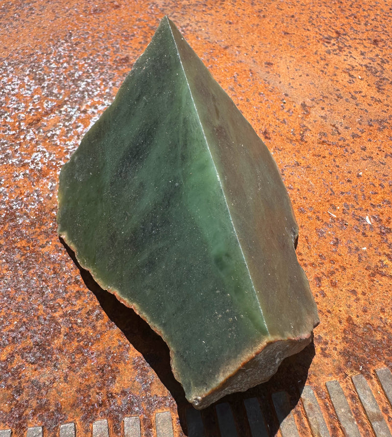 Wyoming Jade Apple, 372grams