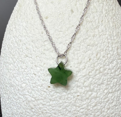 Canadian Nephrite Jade Apple Pendant – Jade Mine Canada
