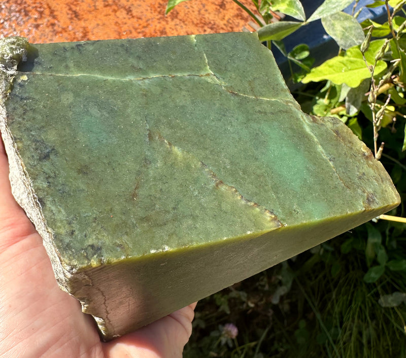 Wyoming Jade Apple, 1lb 12oz