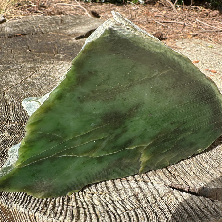 No.976 カップ、グリーン石 Canadian Nephrite Jade, 6lbs from the Ogden Mountain Mine – Jade