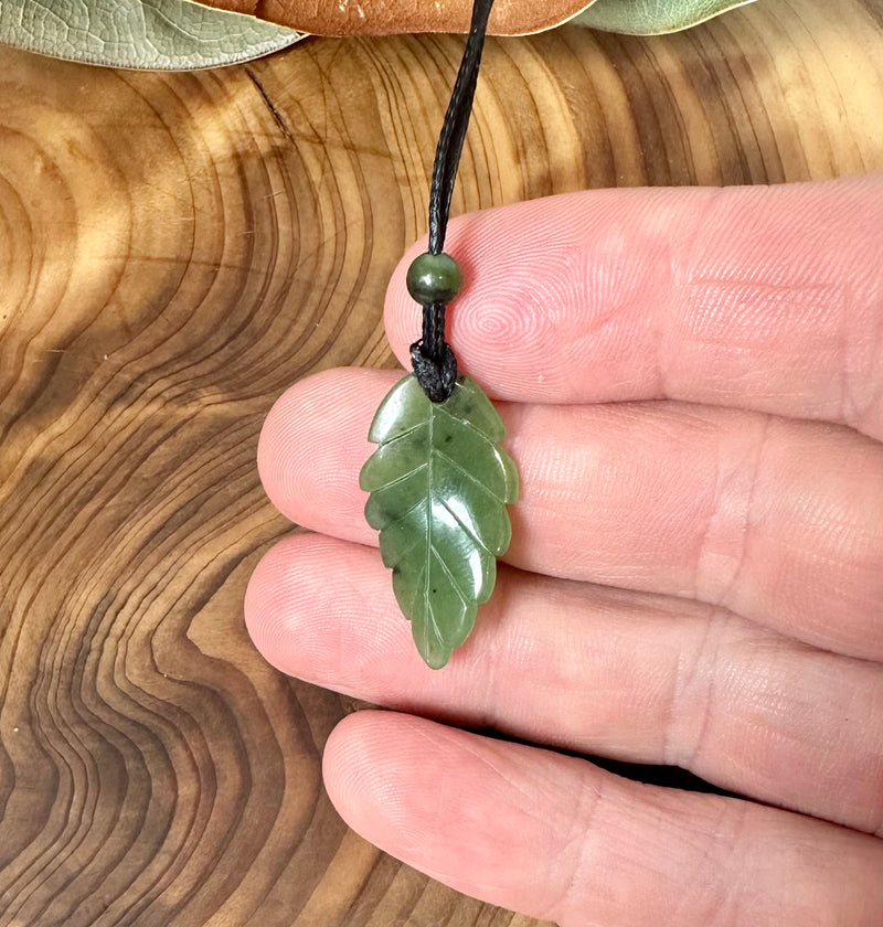Leaf Pendant, 30mm