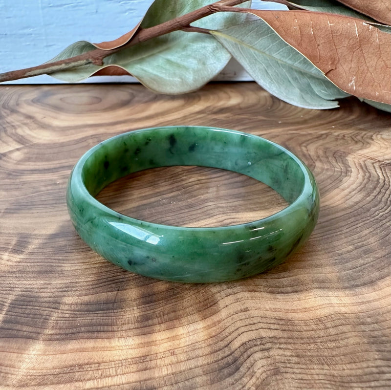 Canadian Nephrite Jade Bangle - 61.8mm x 15mm