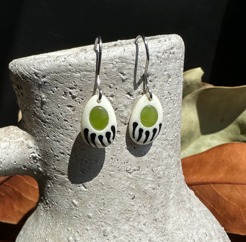 Bear Paw Earrings, 1356-5
