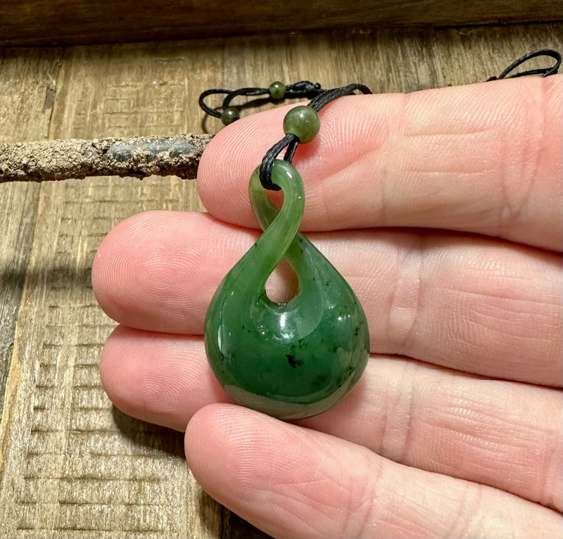 1.5" Infinity Twist Pendant