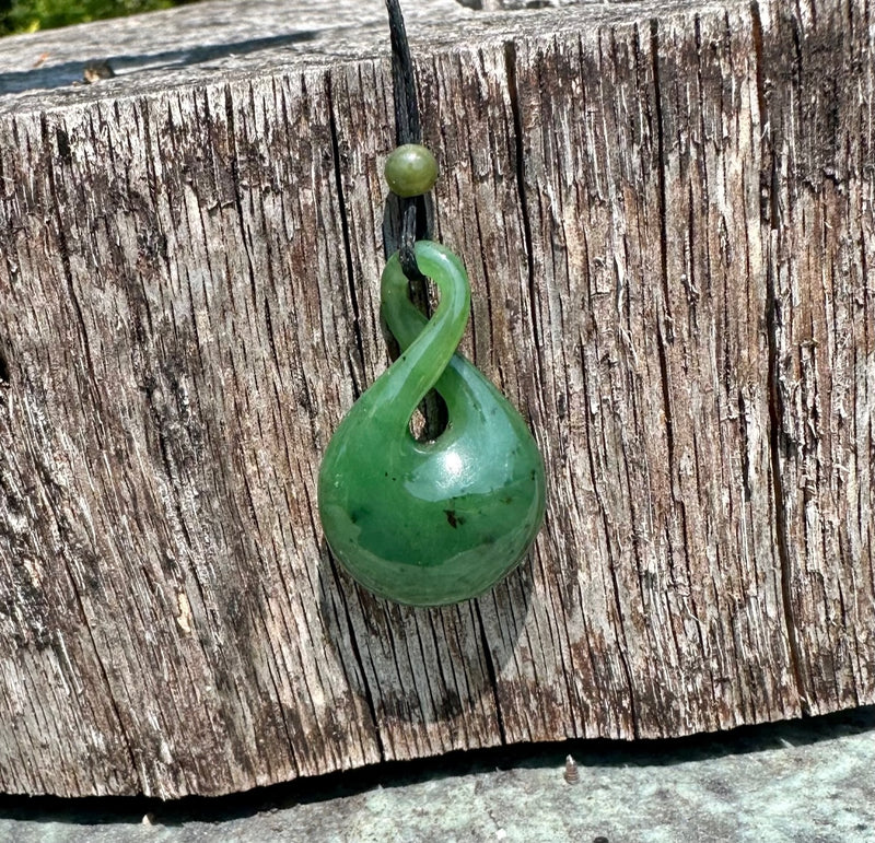 1.5" Infinity Twist Pendant