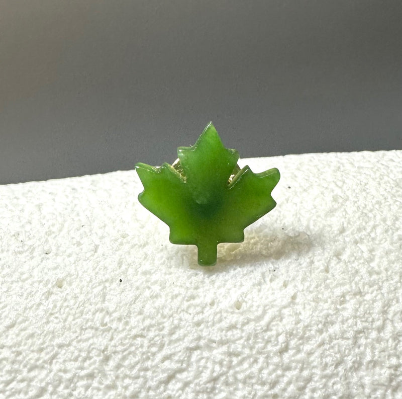 Canadian Maple Leaf Pin, 18mm