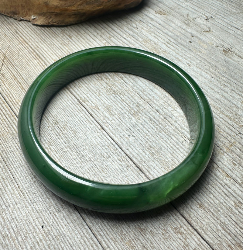 High Quality Rich Dark Green Canadian Nephrite Jade Bangle - 64.5 x 14.5mm
