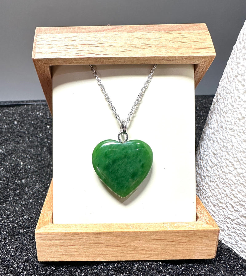 20mm Siberian Jade Heart Pendant