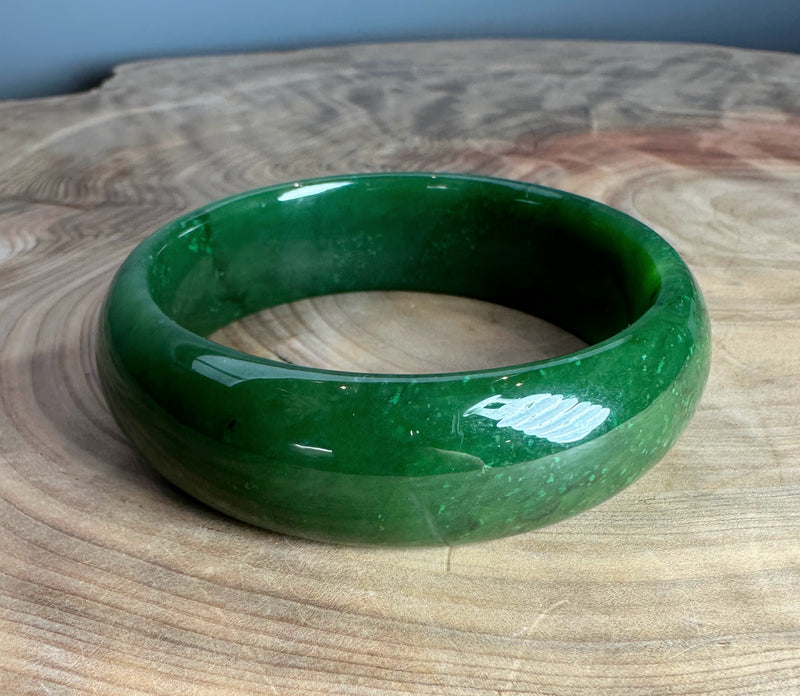 AA Medium Green Canadian Jade Bangle - 61.5 x 21mm