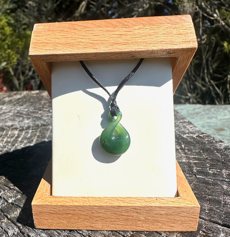 Jade Pendant Twist Small