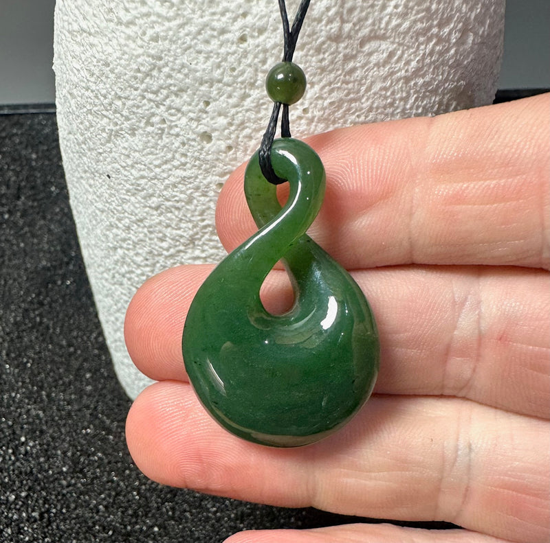 1.5" Infinity Twist Pendant