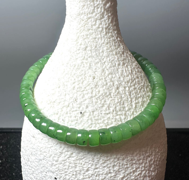 A Grade Siberian Jade Bead Bracelet.