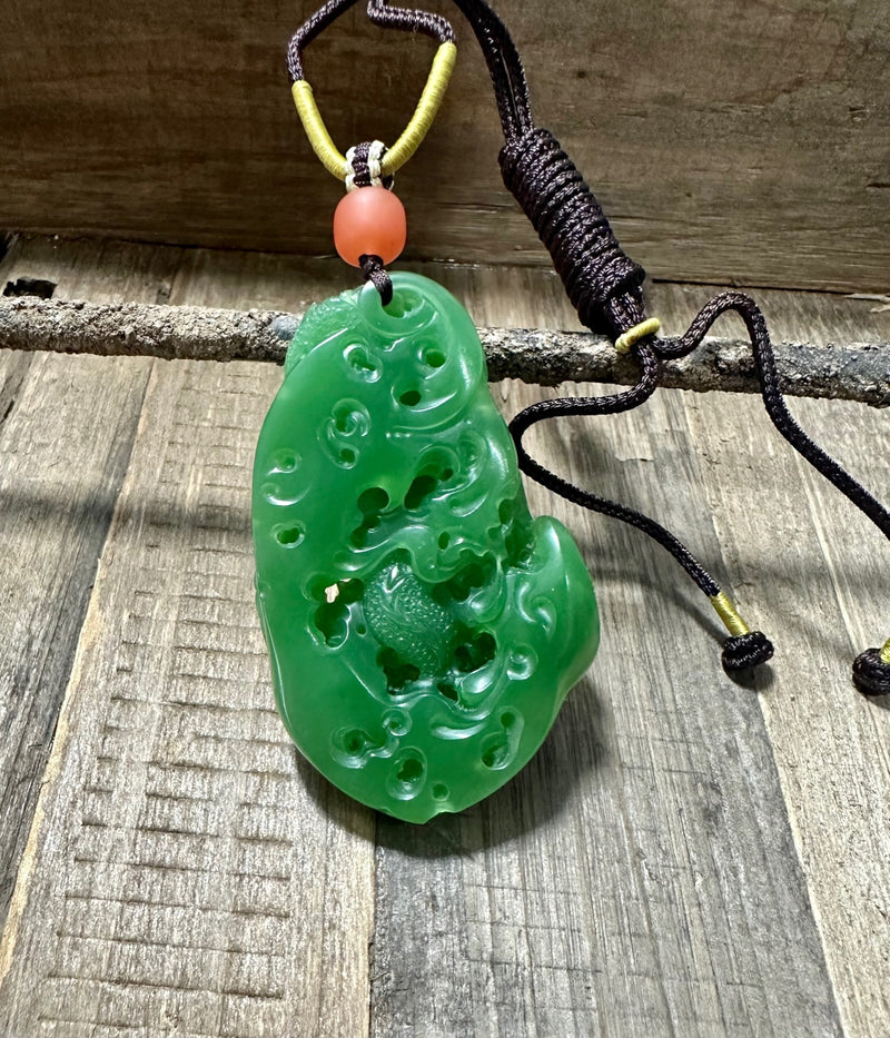 AA Siberian Nephrite Jade Dragon Pendant