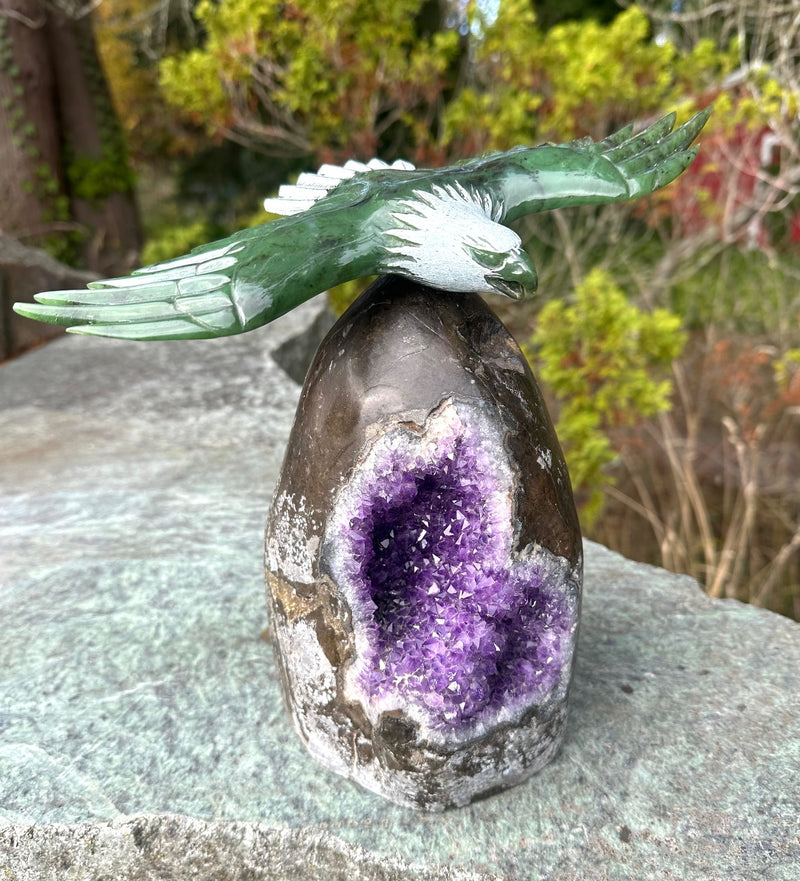 Eagle on Amethyst Base - 9.25" Tall