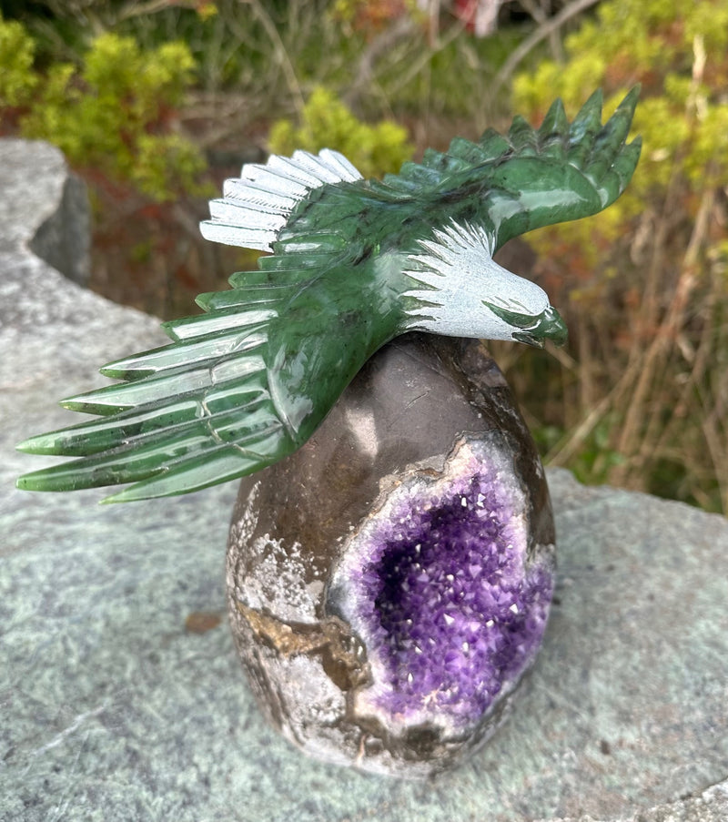 Eagle on Amethyst Base - 9.25" Tall