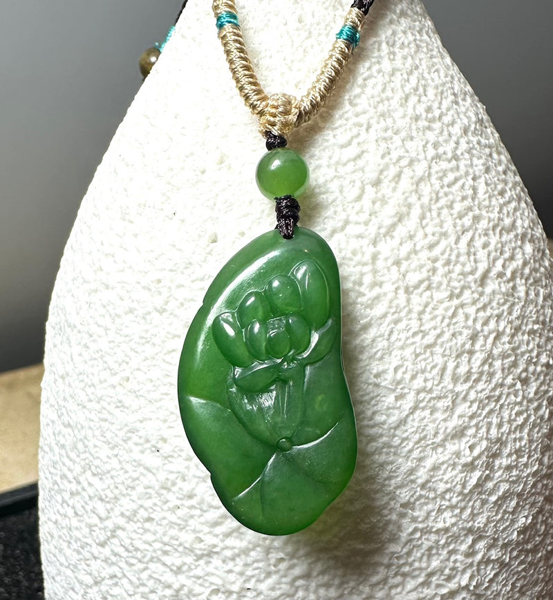 Siberian Jade Flower Pendant, 32mm