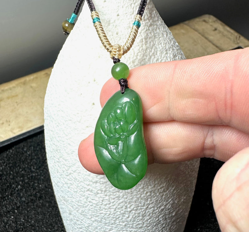 Siberian Jade Flower Pendant, 32mm