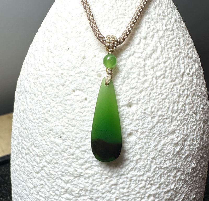 Small Siberian Jade Drop Pendant, 25mm