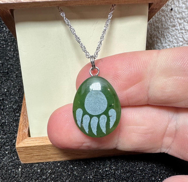 Bear Paw Pendant, 20mm