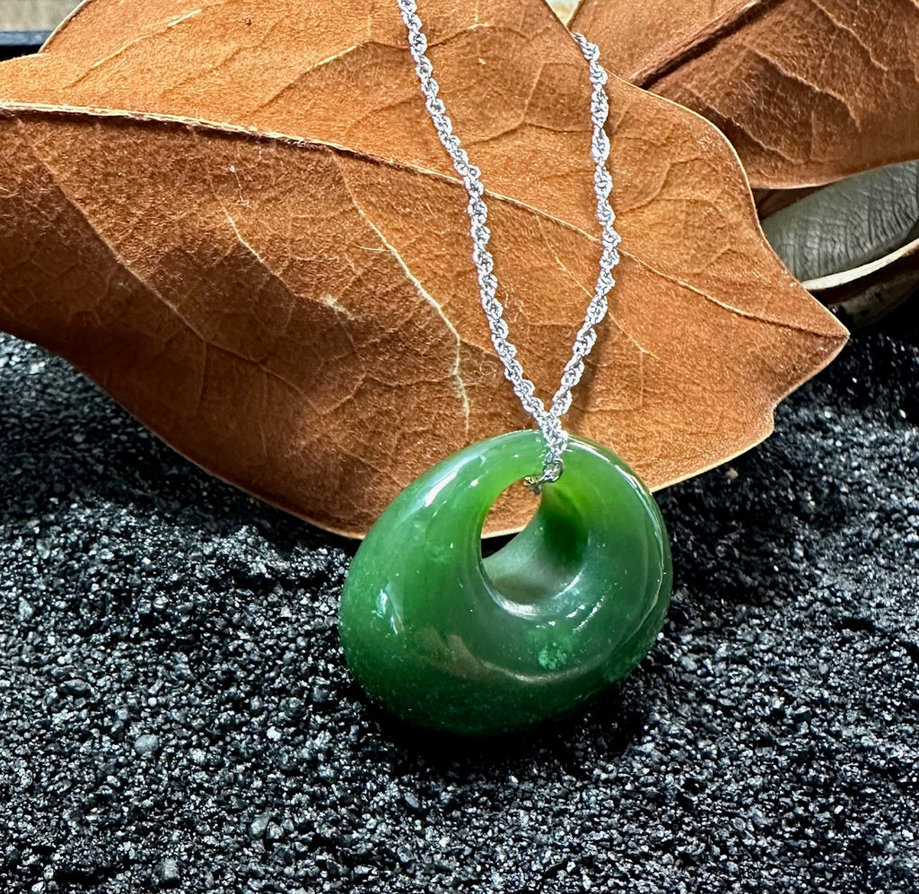 Piece of Jade 豪華版 Canadian Nephrite Jade Drop Pendant, Jade Necklace, Authentic Jade
