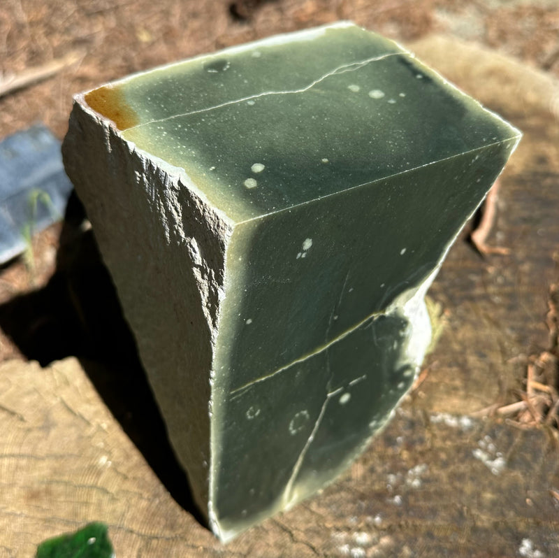 Wyoming Nephrite Jade 13lbs 4oz – Jade Mine Canada