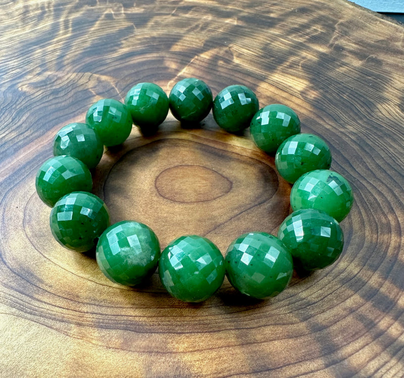 Clearance Faceted Jade Bracelet -16mm beads****