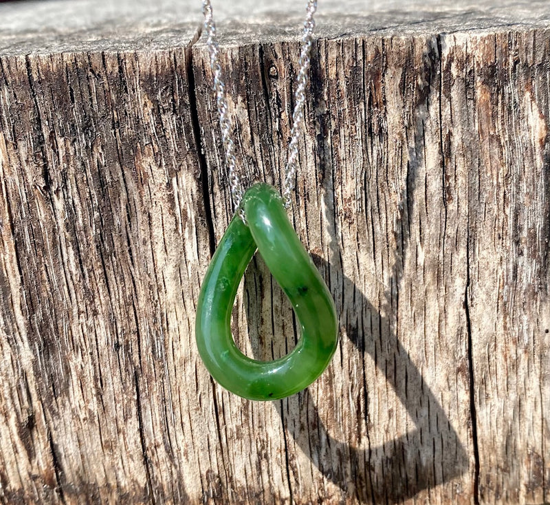 Jade Twist Pendant - GMJ9