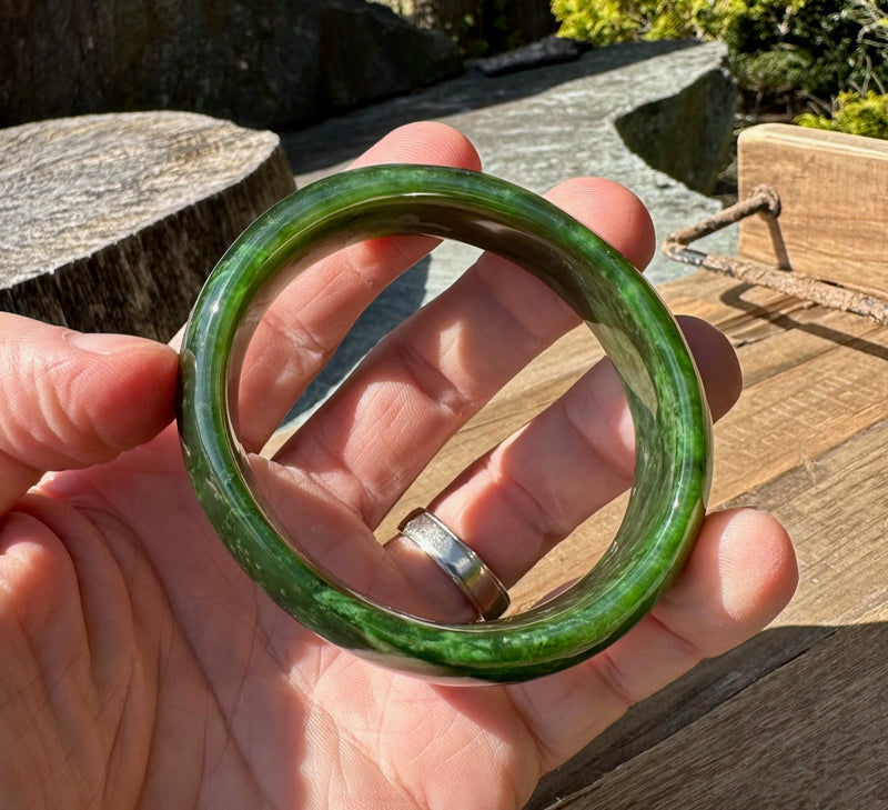 Oval Bangle, 60mm x 54mm (inside diameter)