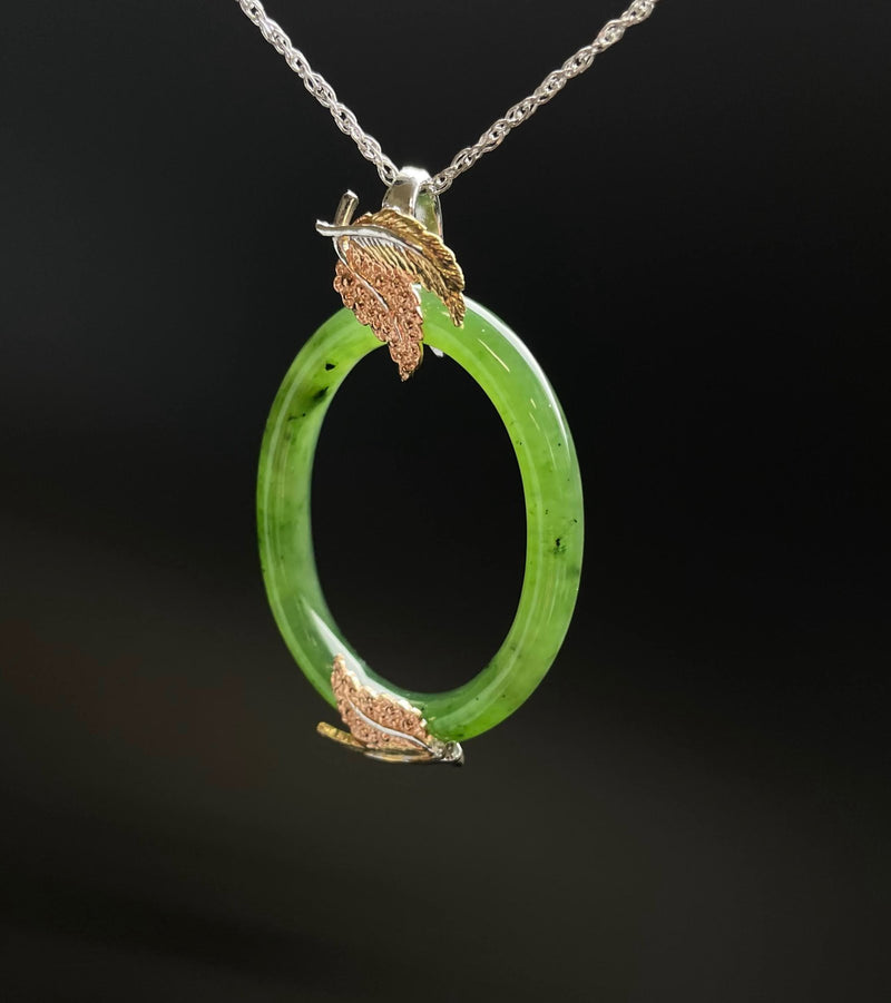 Oval Jade Pendant with Vermeil Leaves - 3