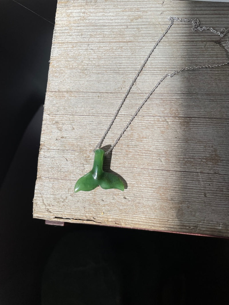 Whale Tail Pendant, 27mm