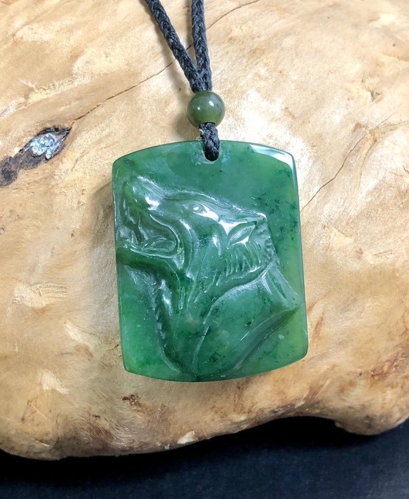 Wolf Pendant, 5013