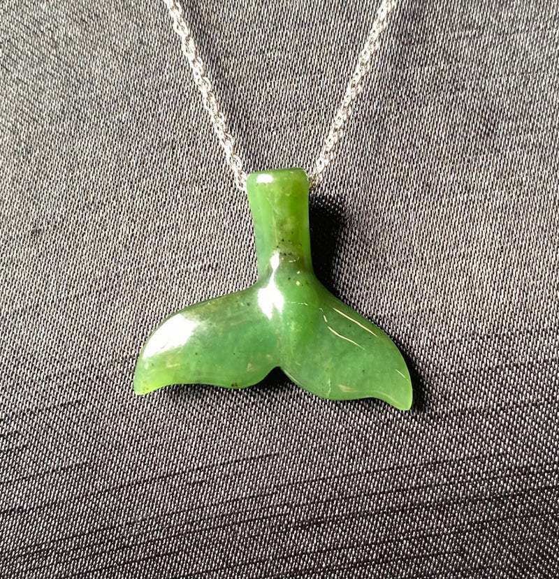 Whale Tail Pendant, 27mm