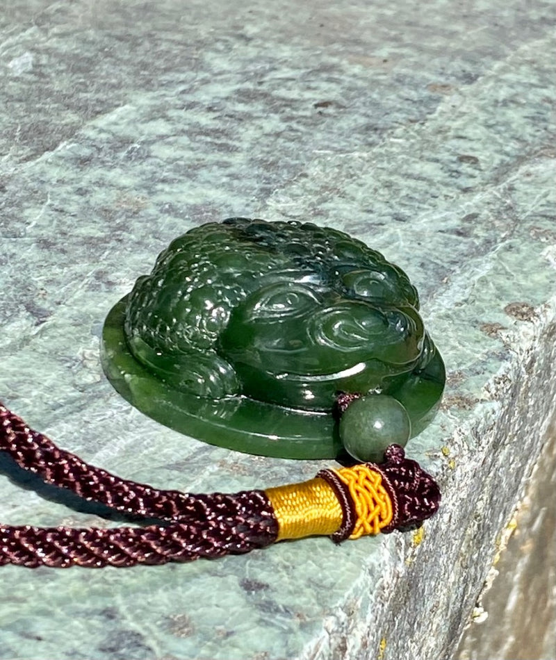 Lucky Money Toad, Hand Held Pendant