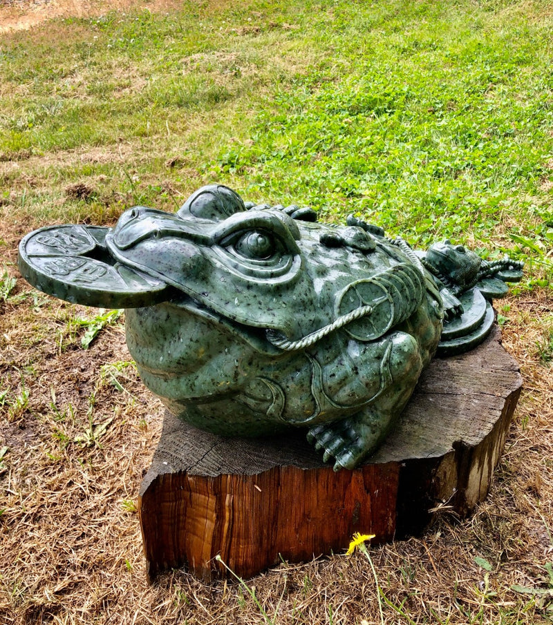 LARGE Feng Shui Lucky Money Toad - 76.5 lbs