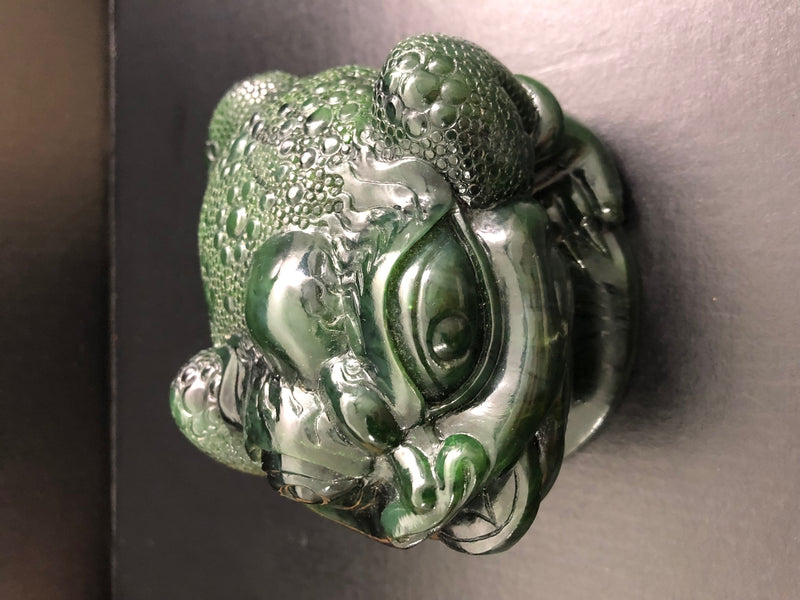 Money Toad Carving - 5.75"
